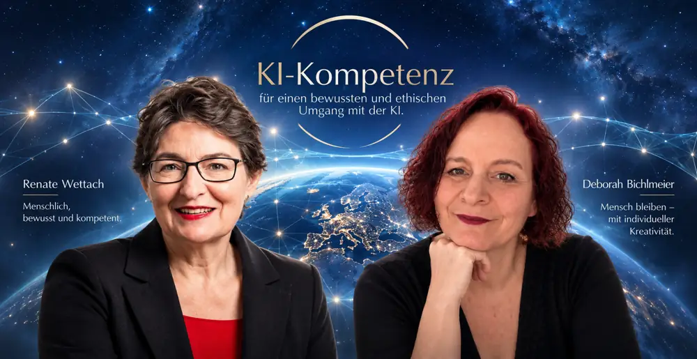 Renate Wettach und Deborah Bichlmeier vor einem Sternenhimmel mit der Erde